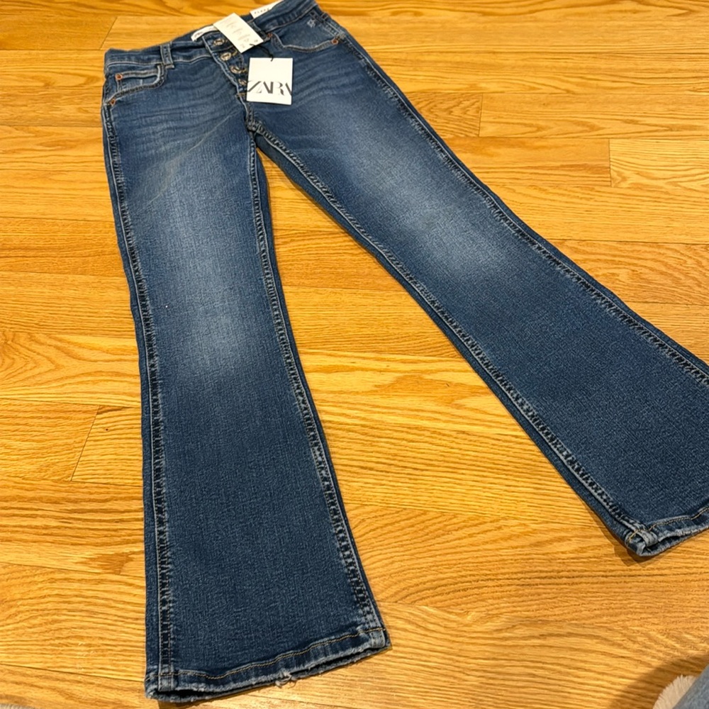 Zara Fît & Flare Jeans NWT